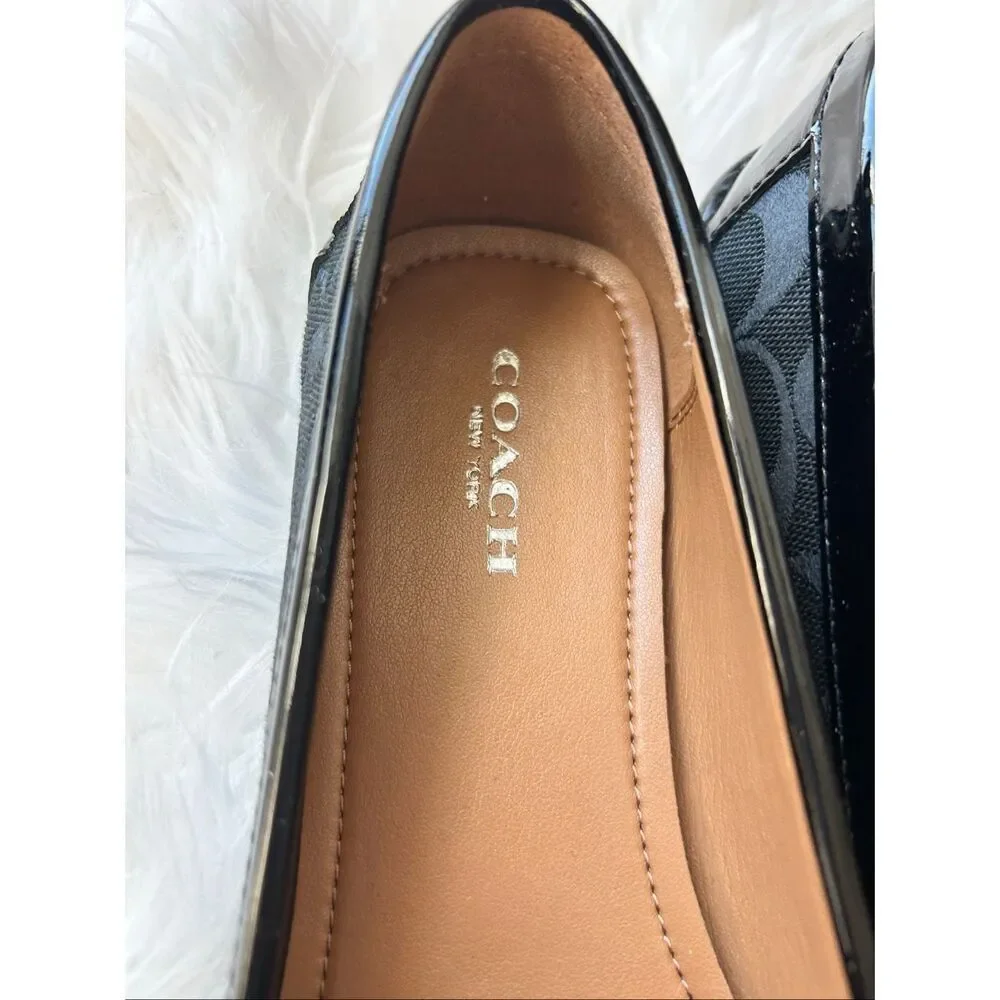Coach Fortunata Buckle Loafers Size 7.5 B Signature Print Patent Leather Trim